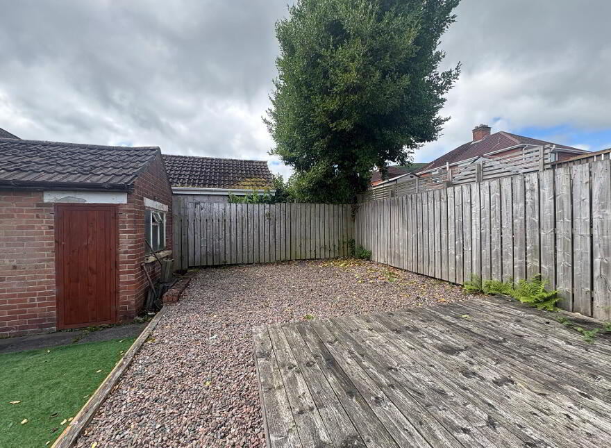 9 Lyndhurst Drive, Belfast, BT13 3PA