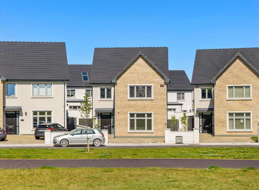 7 Clover Lawn, Janeville, Carrigaline, P43EY13