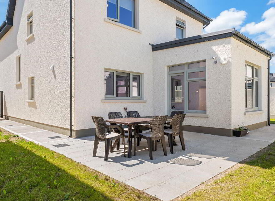 7 Clover Lawn, Janeville, Carrigaline, P43EY13