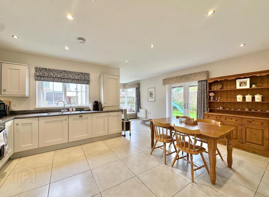 52 The Oaks, Tobermore Road, Magherafelt, BT45 5FG