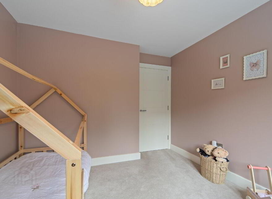 24 Moira Gate, Lurgan Road, Moira, BT67 0XZ