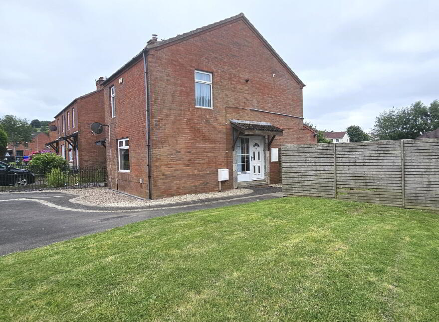 20 Vionville Rise, Dundonald, Belfast, BT5 7SF