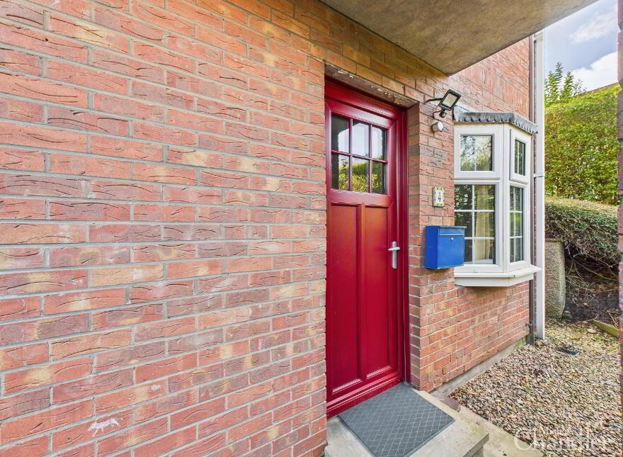 4 Park Place, Belfast, BT6 8FR
