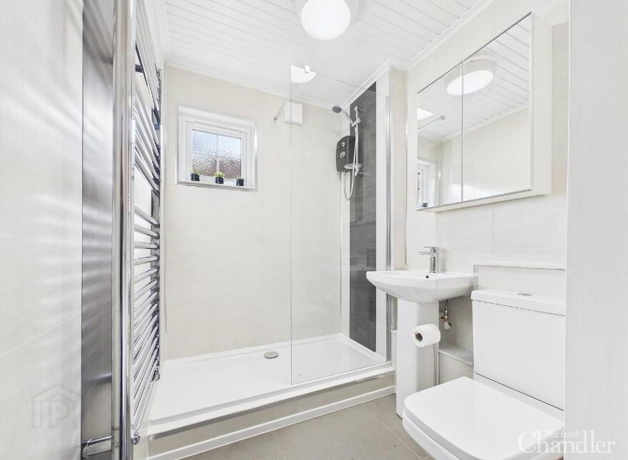 4 Park Place, Belfast, BT6 8FR