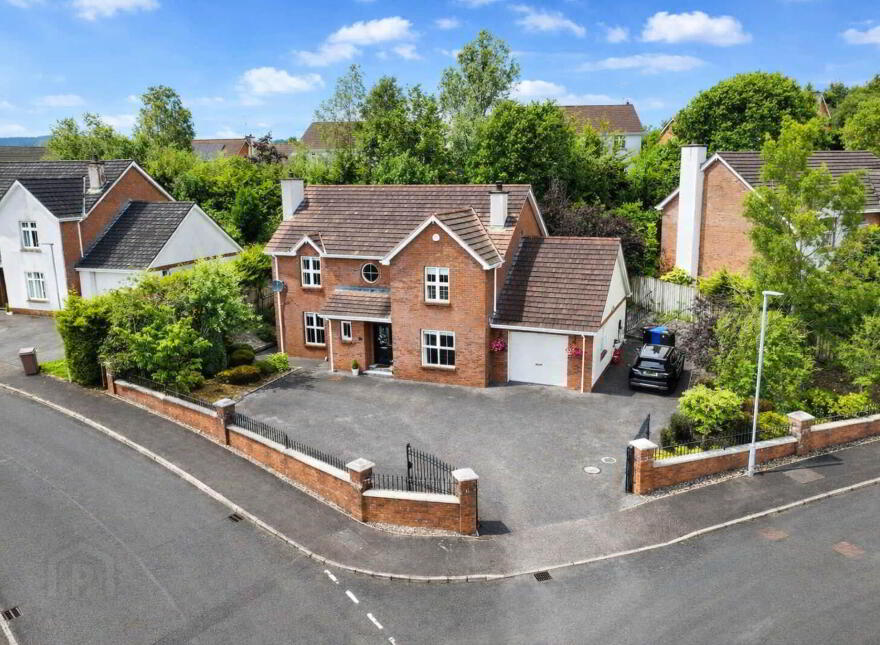 37 Scaffog Avenue, Enniskillen, BT74 7JJ