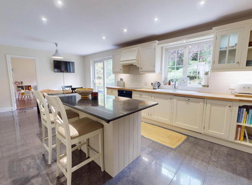37 Scaffog Avenue, Enniskillen, BT74 7JJ