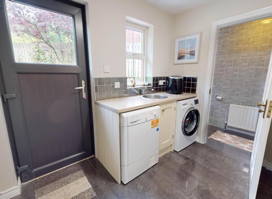 37 Scaffog Avenue, Enniskillen, BT74 7JJ