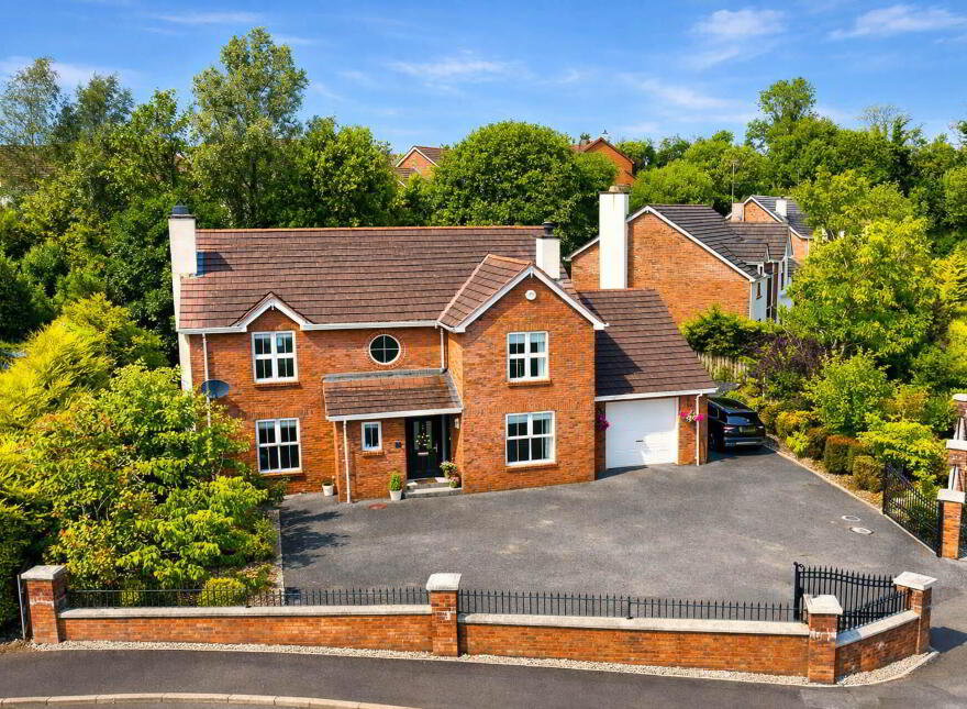37 Scaffog Avenue, Enniskillen, BT74 7JJ
