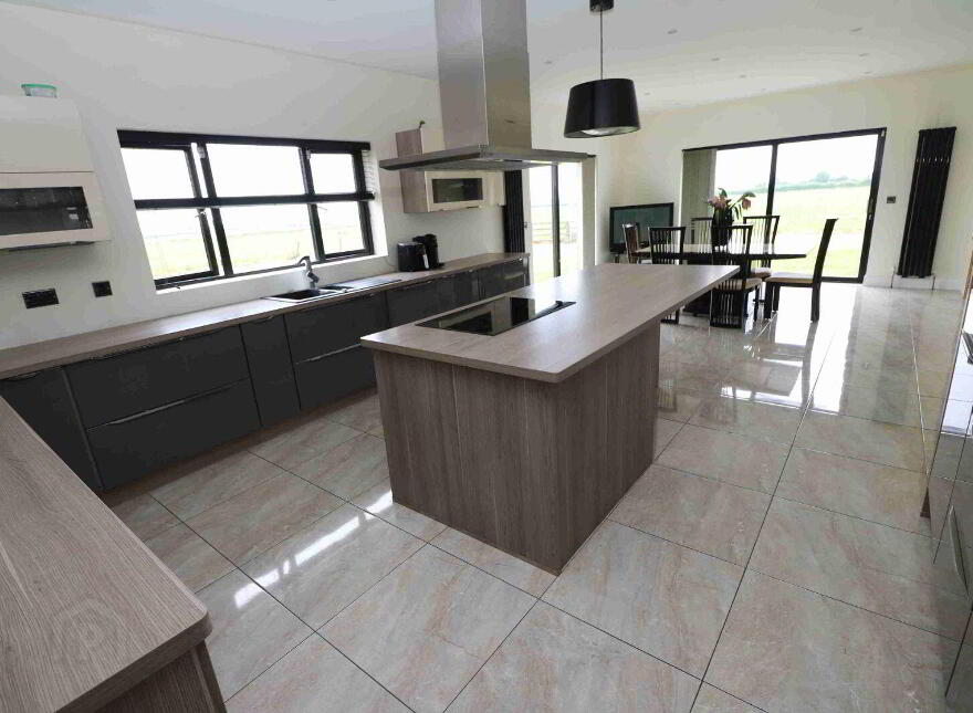 Primate Park, Carstown, Termonfeckin, A92N7E8