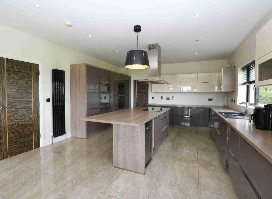 Primate Park, Carstown, Termonfeckin, A92N7E8