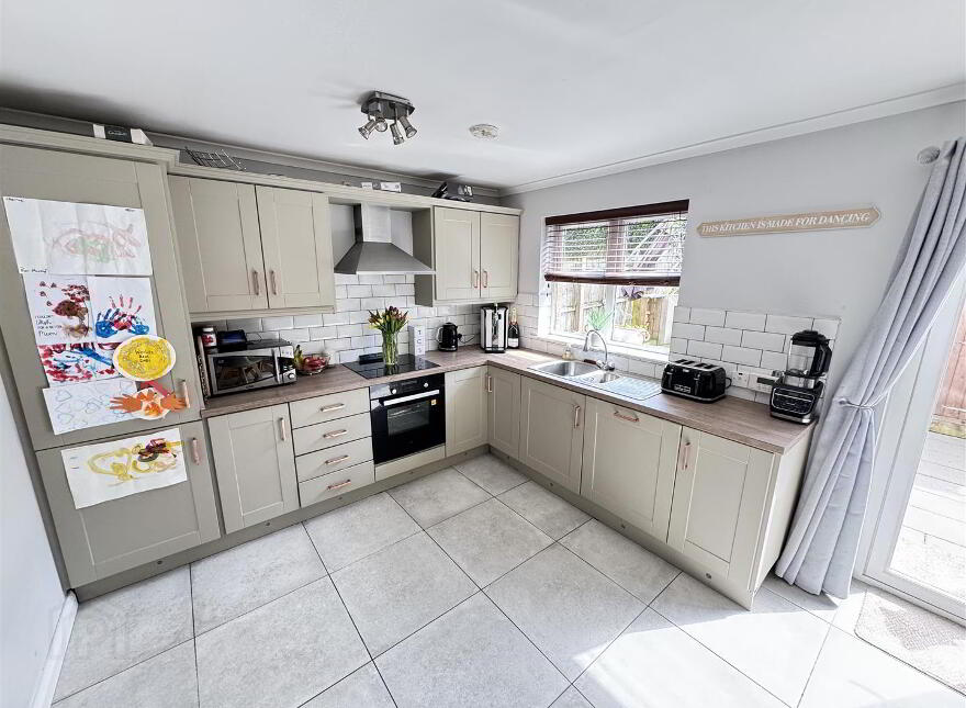 8 The Cedars, Antrim, BT41 4LE