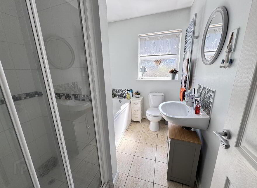 8 The Cedars, Antrim, BT41 4LE