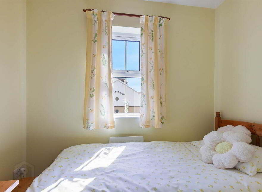 4 Maritime Drive, Carrickfergus, BT38 8GQ