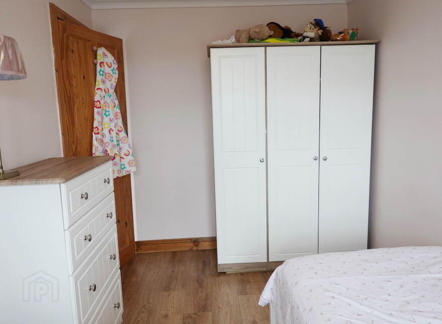 21 Derrygore Terrace, Enniskillen, BT74 6BL
