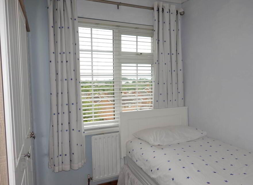 21 Derrygore Terrace, Enniskillen, BT74 6BL
