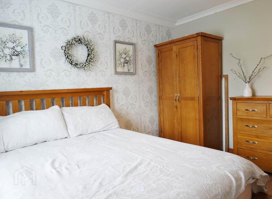 21 Derrygore Terrace, Enniskillen, BT74 6BL