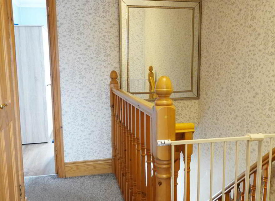 21 Derrygore Terrace, Enniskillen, BT74 6BL
