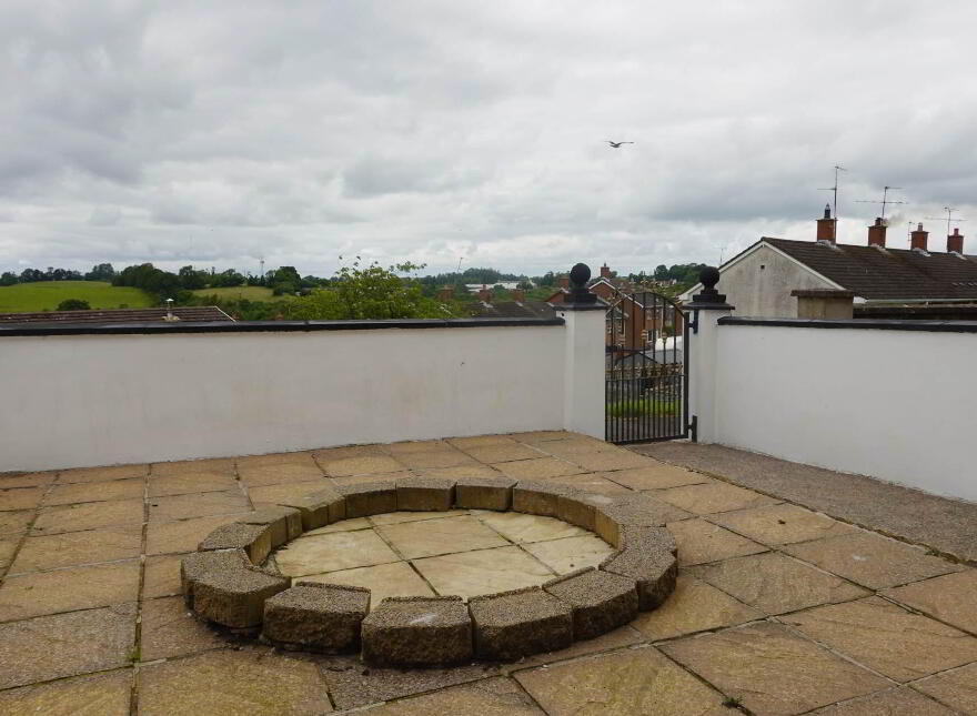 21 Derrygore Terrace, Enniskillen, BT74 6BL