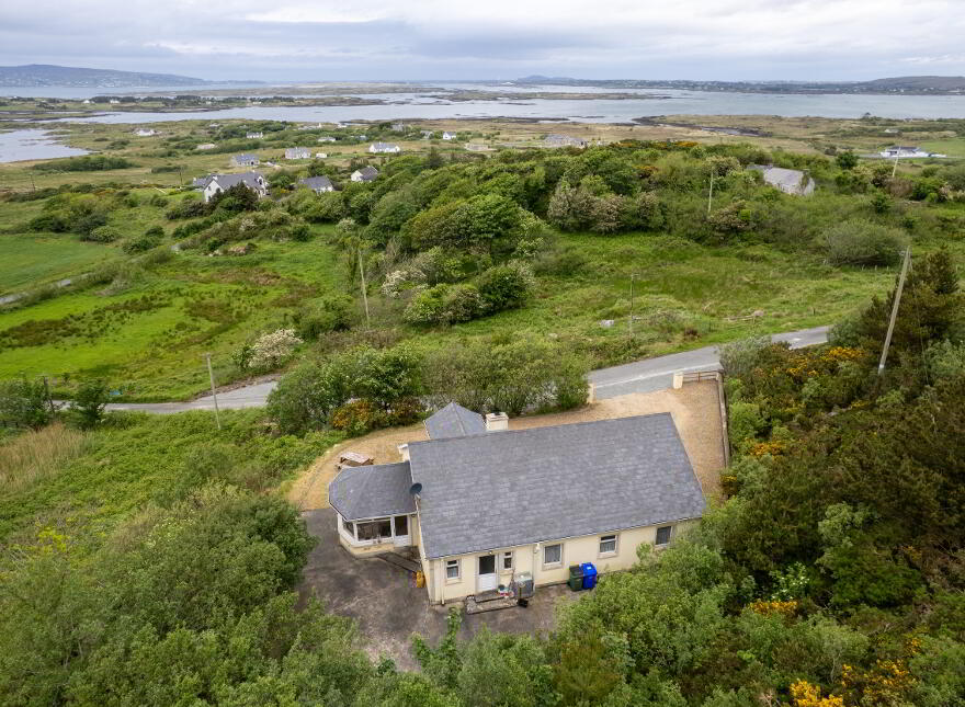 Roshin, Dungloe, F94VN59