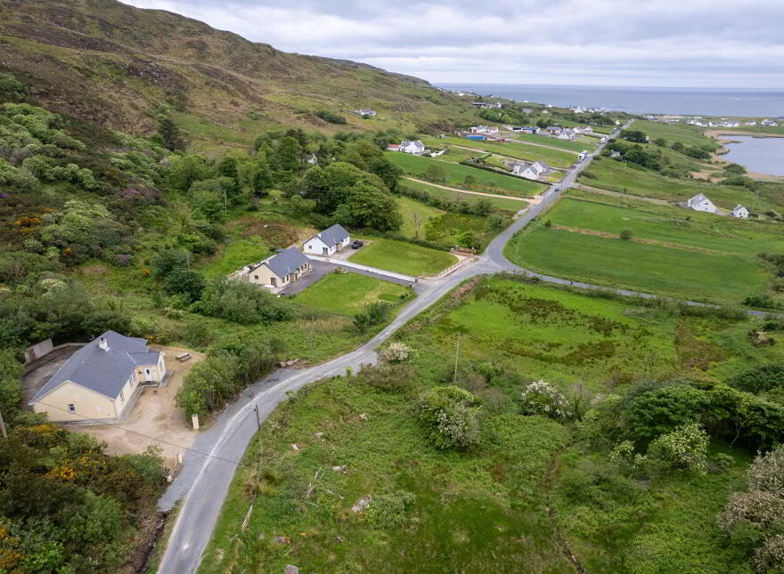 Roshin, Dungloe, F94VN59