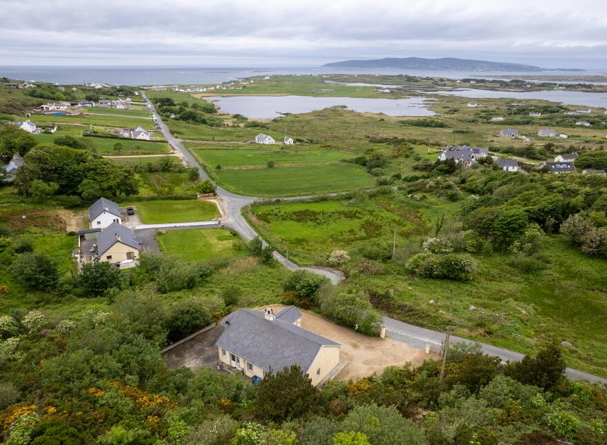 Roshin, Dungloe, F94VN59