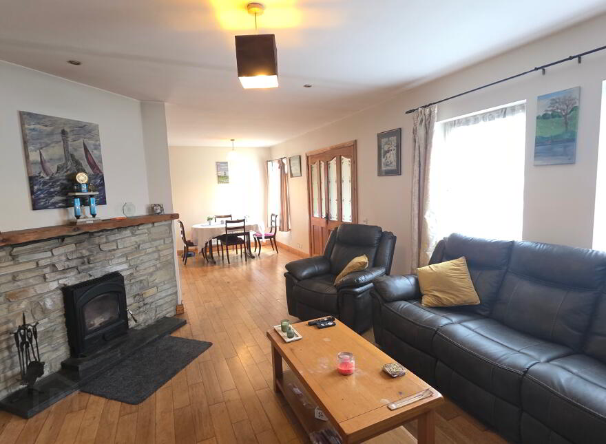 Roshin, Dungloe, F94VN59
