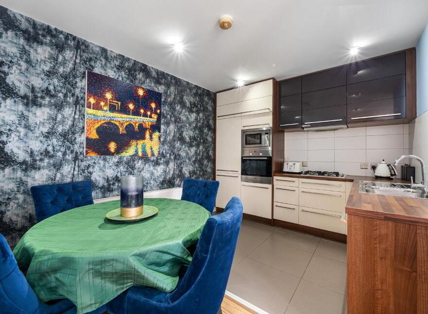 Apartment 10.29 The Arc 2J Queens Road, Belfast, BT3 9FP