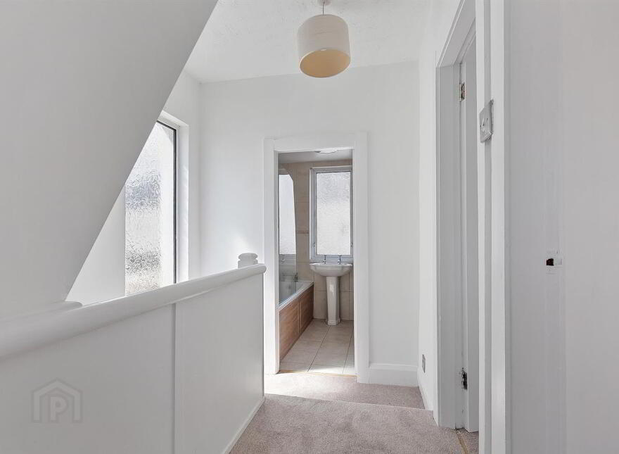 3 Hillview Park, Newtownabbey, BT36 5HW
