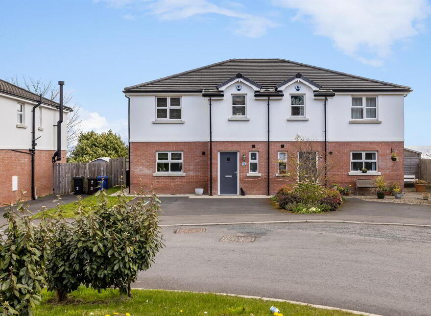 2 Northview Lane, Newtownabbey, BT36 7FT