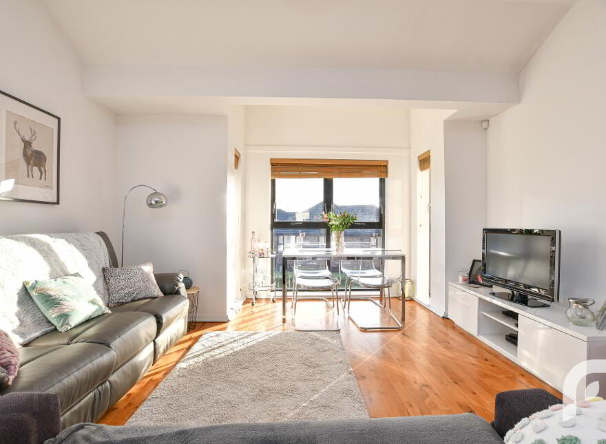 Apt 3 Old Shore Close, Trooperslane, Carrickfergus, BT38 8ZJ