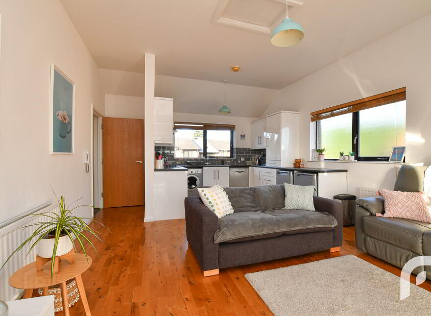 Apt 3 Old Shore Close, Trooperslane, Carrickfergus, BT38 8ZJ