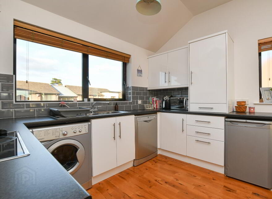 Apt 3 Old Shore Close, Trooperslane, Carrickfergus, BT38 8ZJ