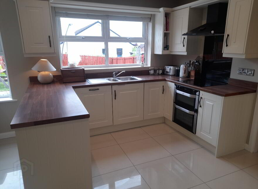 14 Lis Ard Court, Newry, BT35 8WS