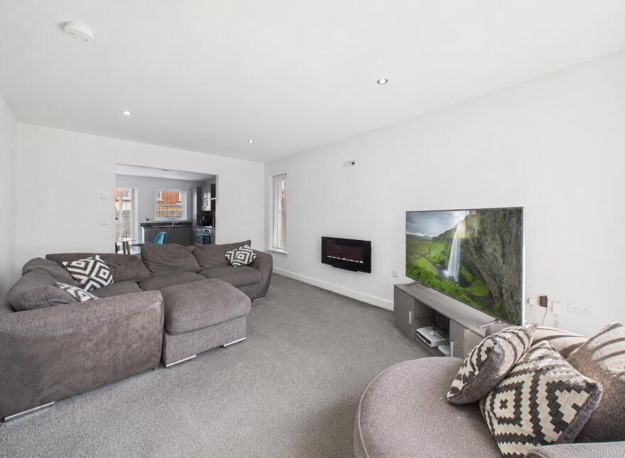 76 Carnreagh Park, Craigavon, BT64 3AP