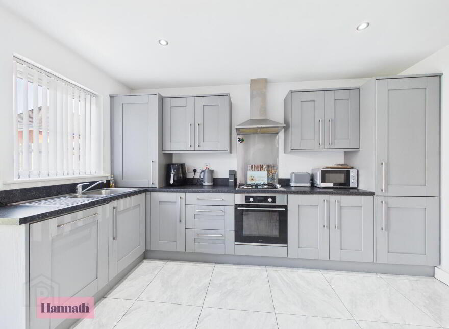76 Carnreagh Park, Craigavon, BT64 3AP