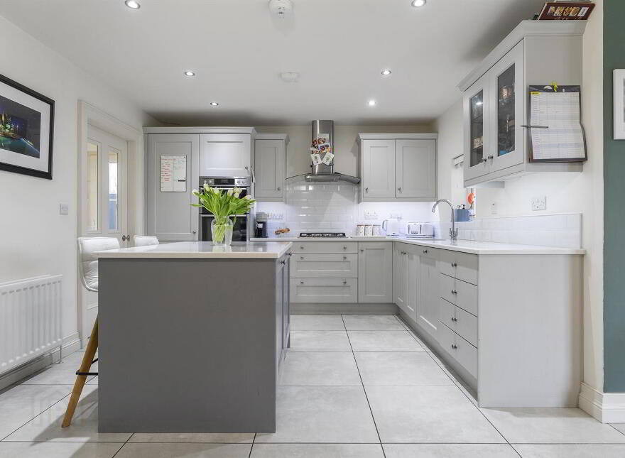 19 Crawfordsburn Way, Newtownards, BT23 4RY