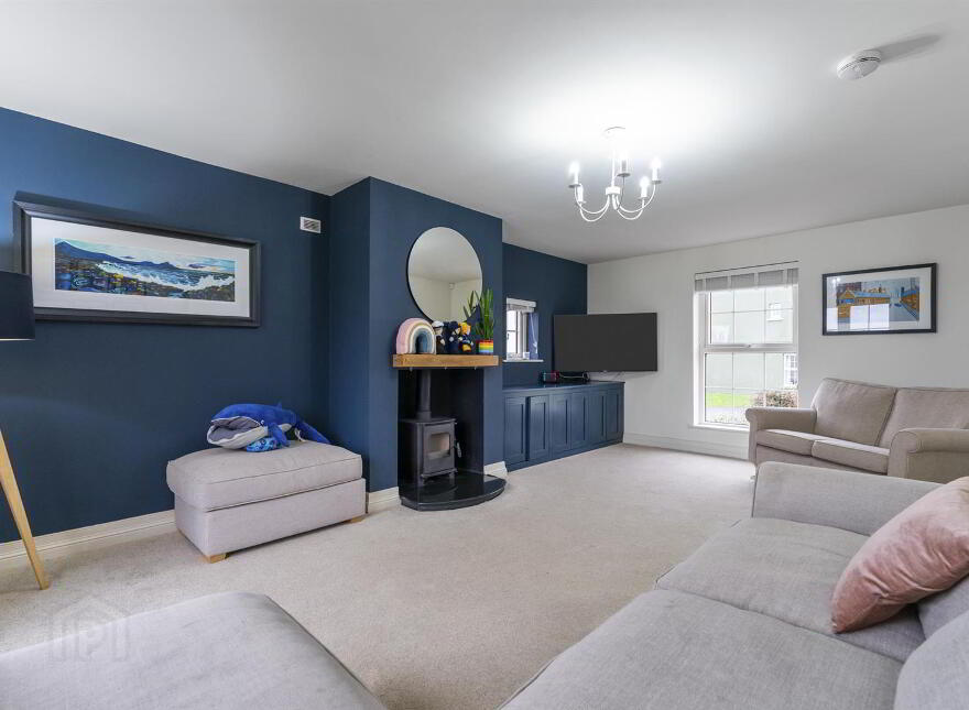 19 Crawfordsburn Way, Newtownards, BT23 4RY