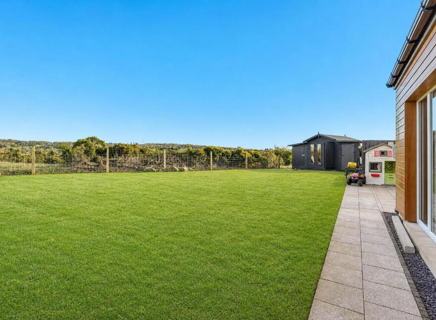 19 Crawfordsburn Way, Newtownards, BT23 4RY