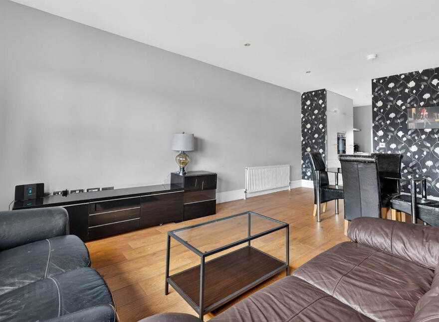 A19 Apt The Oaks, Malone Square, 40 Windsor Park, Belfast, BT9 6JU