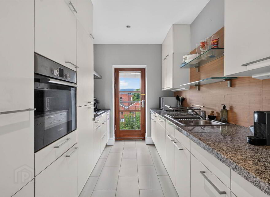 A19 Apt The Oaks, Malone Square, 40 Windsor Park, Belfast, BT9 6JU