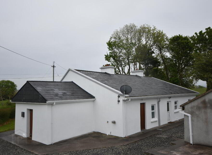 Rosserk Cottage, Lecarrow, Ballysakeery, Ballina, F26YN60