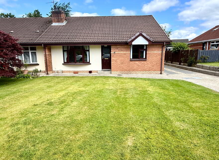 29 Abbeydale, Waterside, L'Derry, BT47 6YY