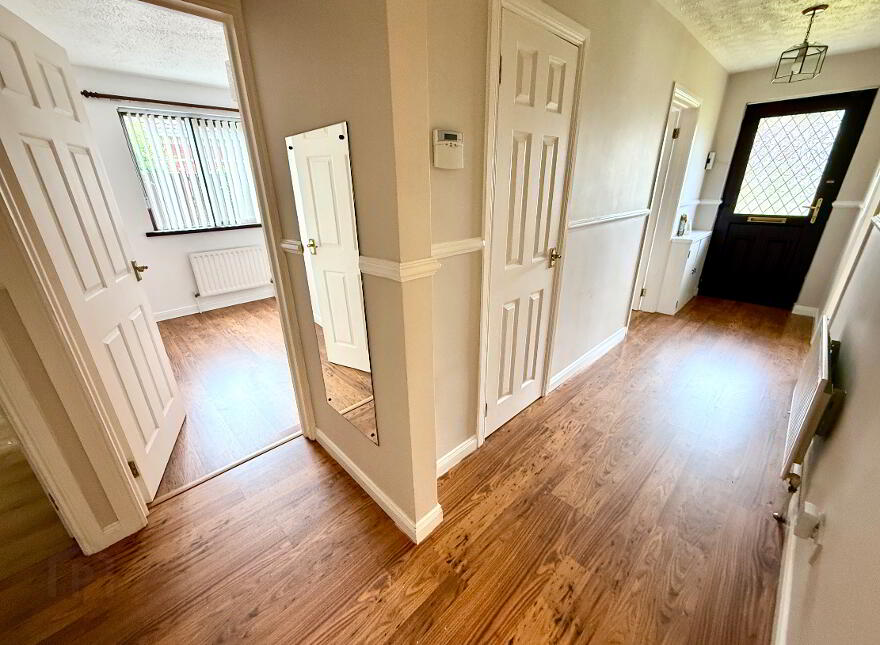 29 Abbeydale, Waterside, L'Derry, BT47 6YY