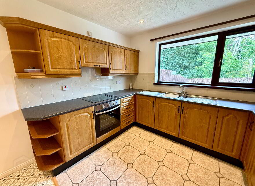 29 Abbeydale, Waterside, L'Derry, BT47 6YY