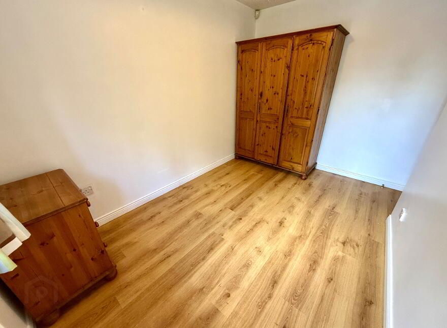 29 Abbeydale, Waterside, L'Derry, BT47 6YY