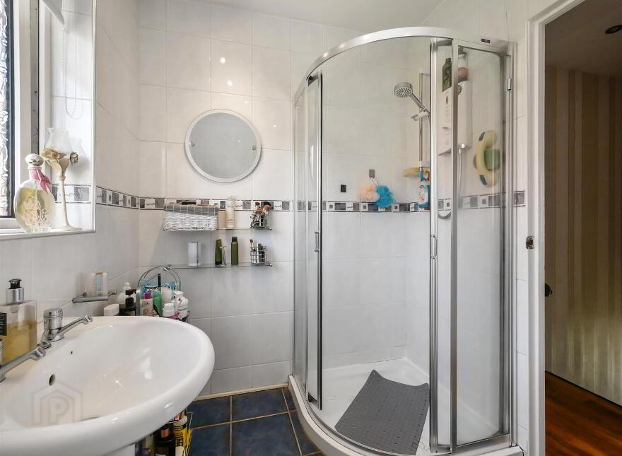 9 Winchester Drive, Carryduff, Belfast, BT8 8QD