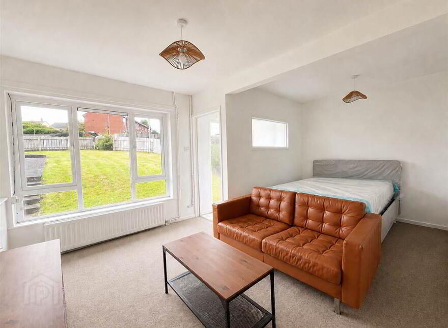 7 Cherryhill Walk, Dundonald, Belfast, BT16 1JE