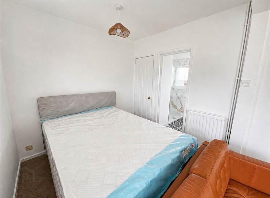 7 Cherryhill Walk, Dundonald, Belfast, BT16 1JE