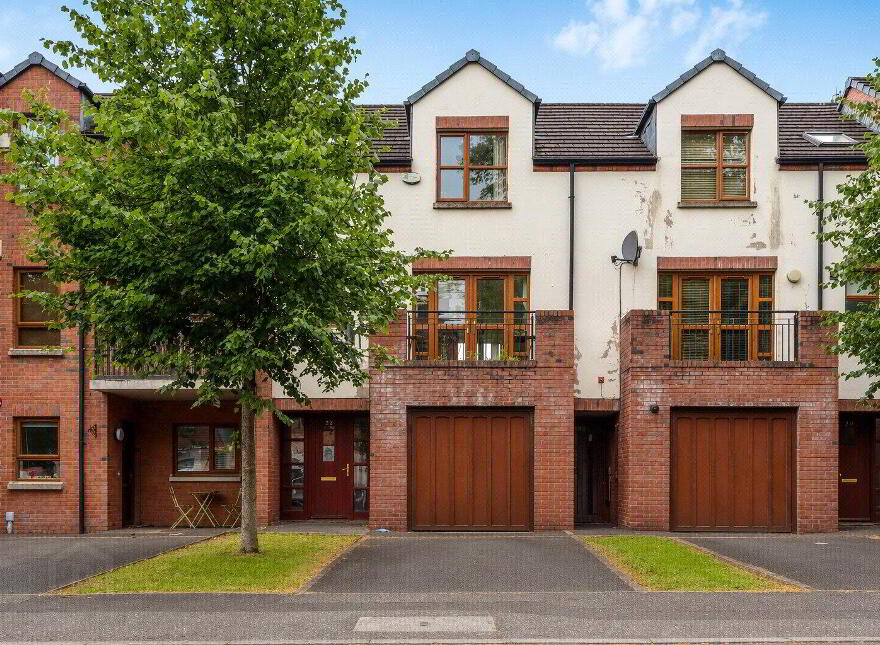 22 Redwood Grove, Dunmurry, Belfast, BT17 9RN