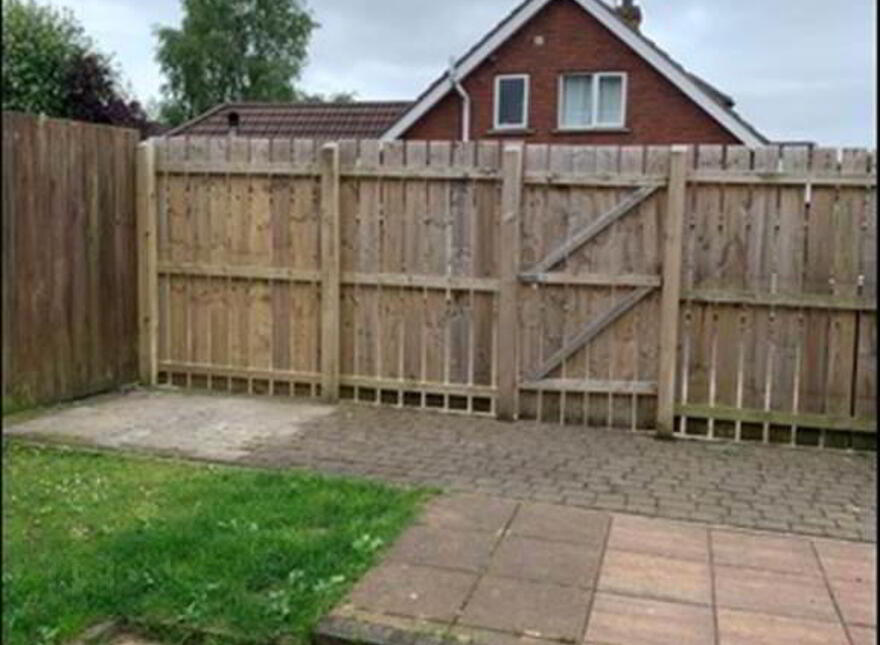 6 Station Park, Crossgar, BT30 9FB